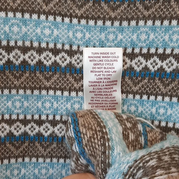 NORTHERN REFLECTIONS Striped Knit Sweater - Picture 6 of 7